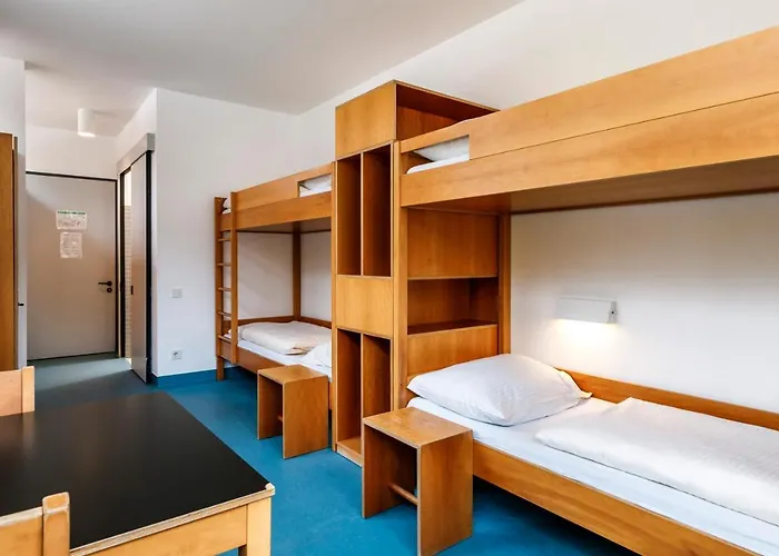 Possenhofen Hostal