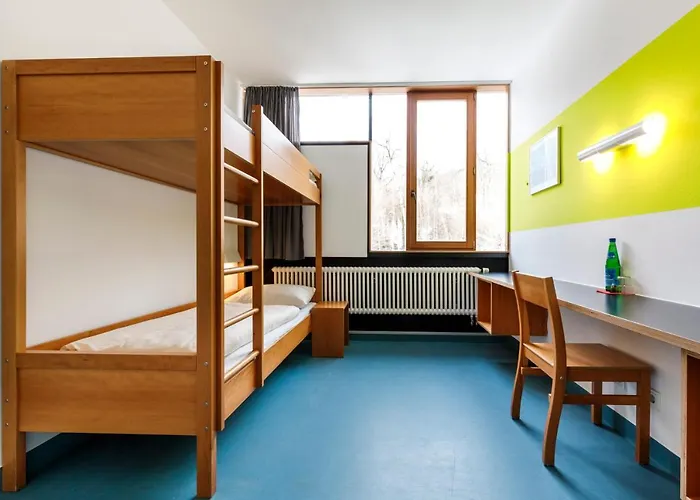 Possenhofen Hostel *